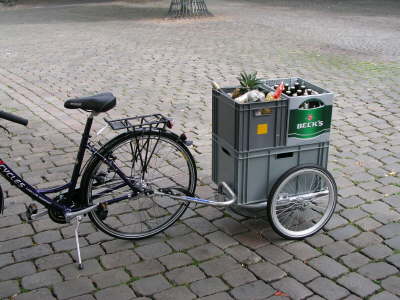 Connectis baut geschäftsleitung aus Combein